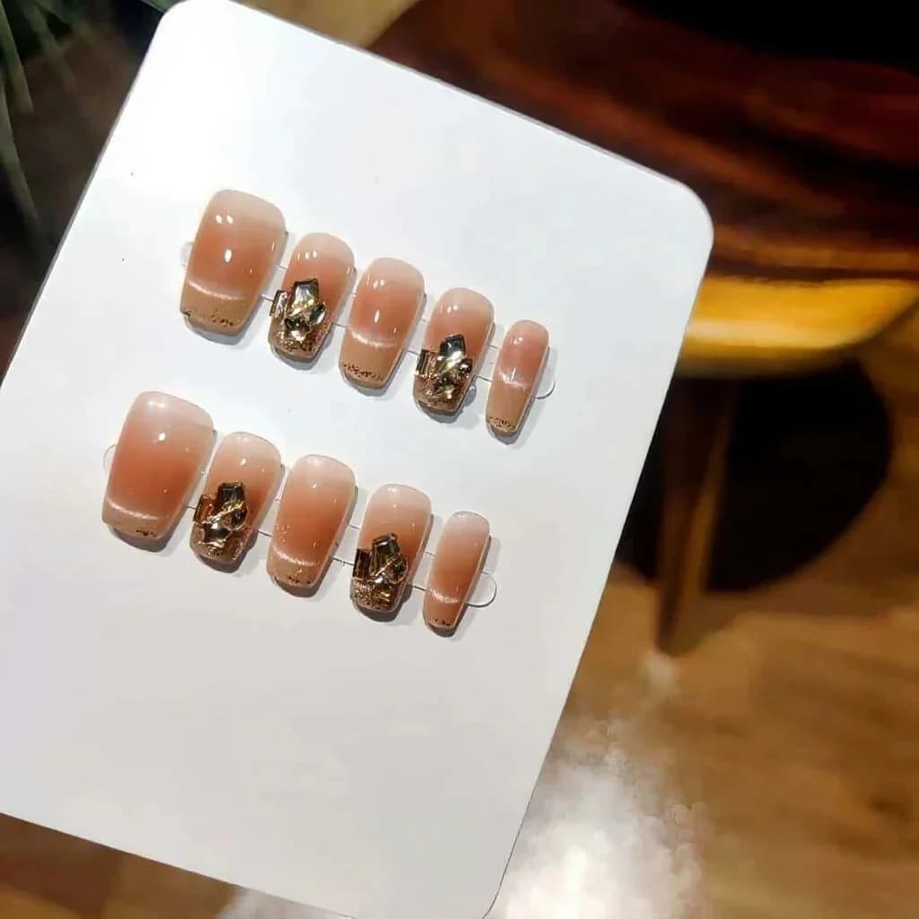 Noktice na lijepljenje Cat Eye Blush s kristalima, kratki coffin, 30 komada