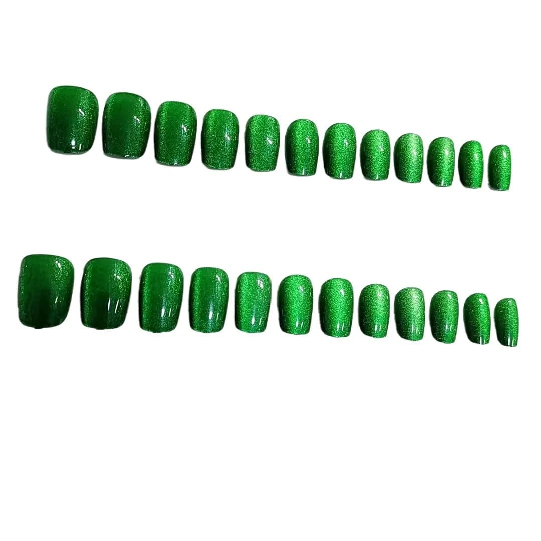 Emerald mačje oko naljepnice za nokte kratki coffin oblik 24 komada